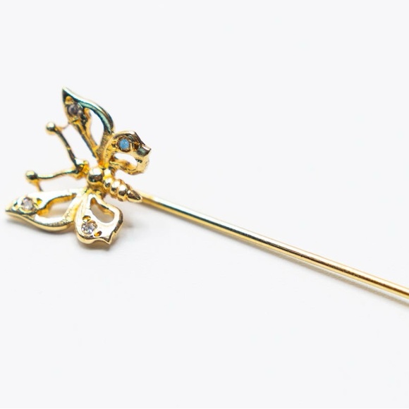 Antique butterfly diamond stick pin in 14 k gold